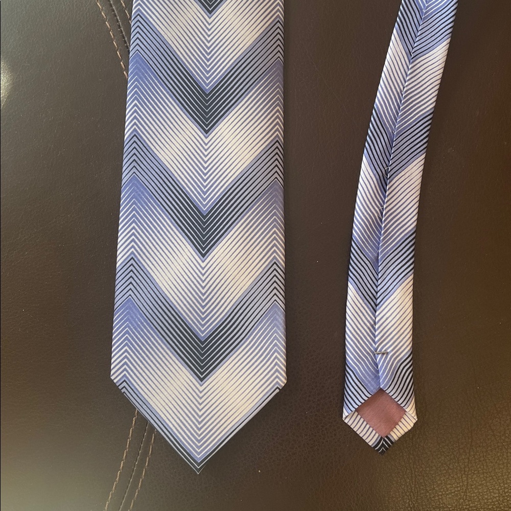 Ferentino Ferre Chevron Pattern Tie Pure Silk Handmade